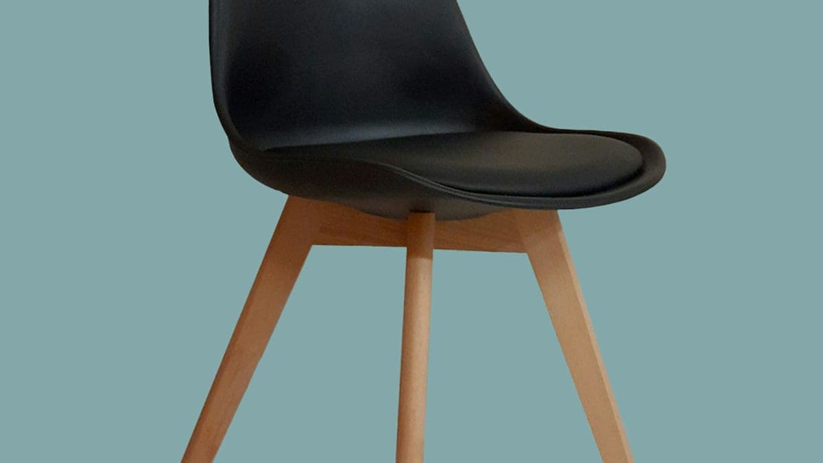 Ergonomic Chairs from the OfficeKarkhana workshop